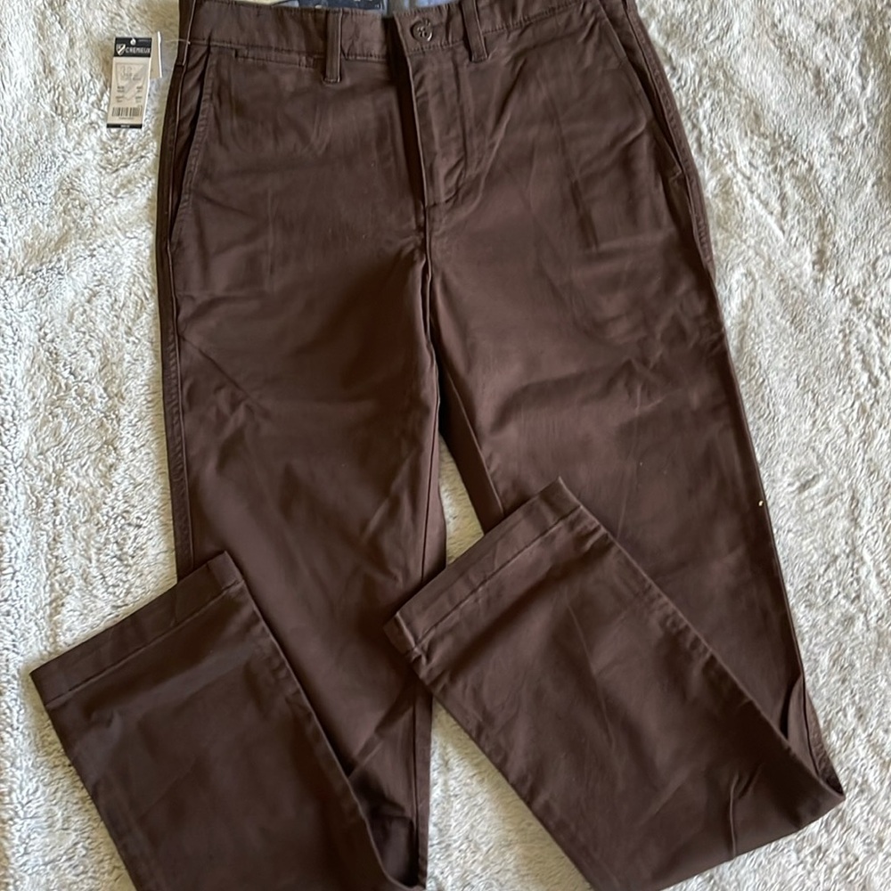 Daniel Cremieux Brown Chinos  SZ 28-30
Tween  Young Adult